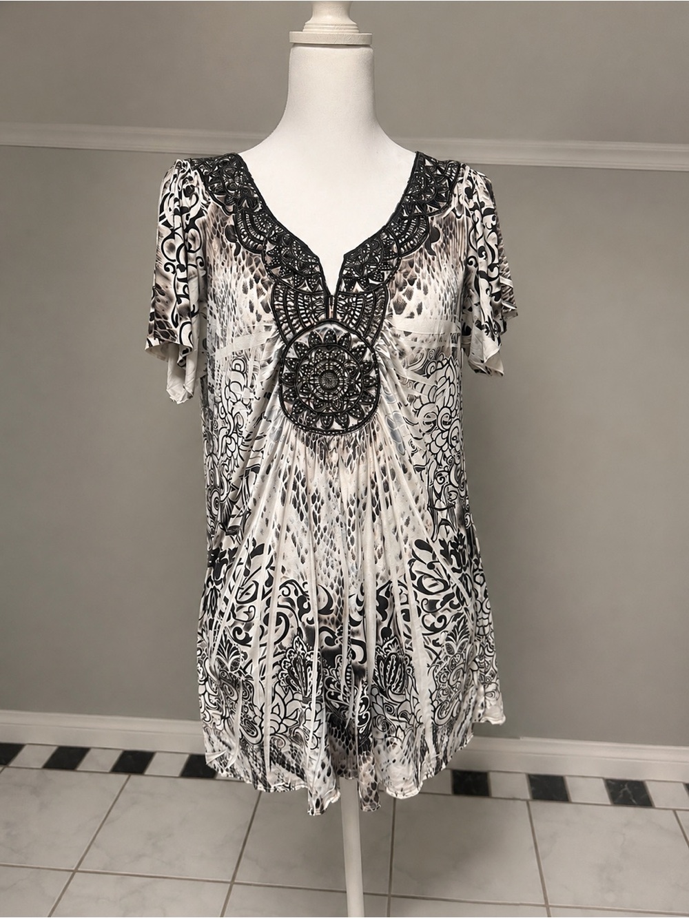 Covington Black & White Printed V-Neck Tunic with Embellished Medallion